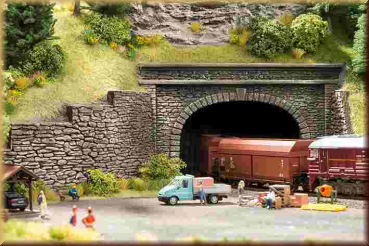 Noch 58061 Tunnel-Portal - Bild 1
