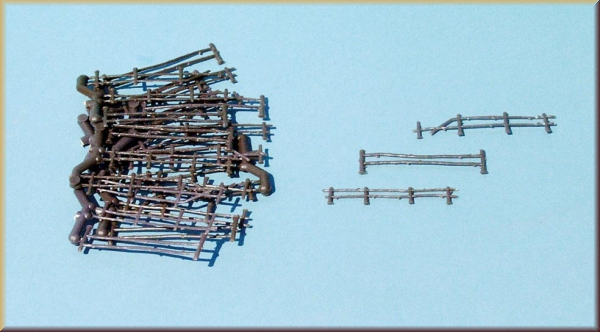 Heki 3135 Weidezäune H0, 30 Stück - Bild